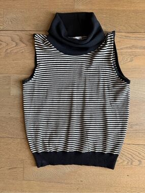 Elle Grey Sleeveless Striped Turtleneck Sweater - Black & White